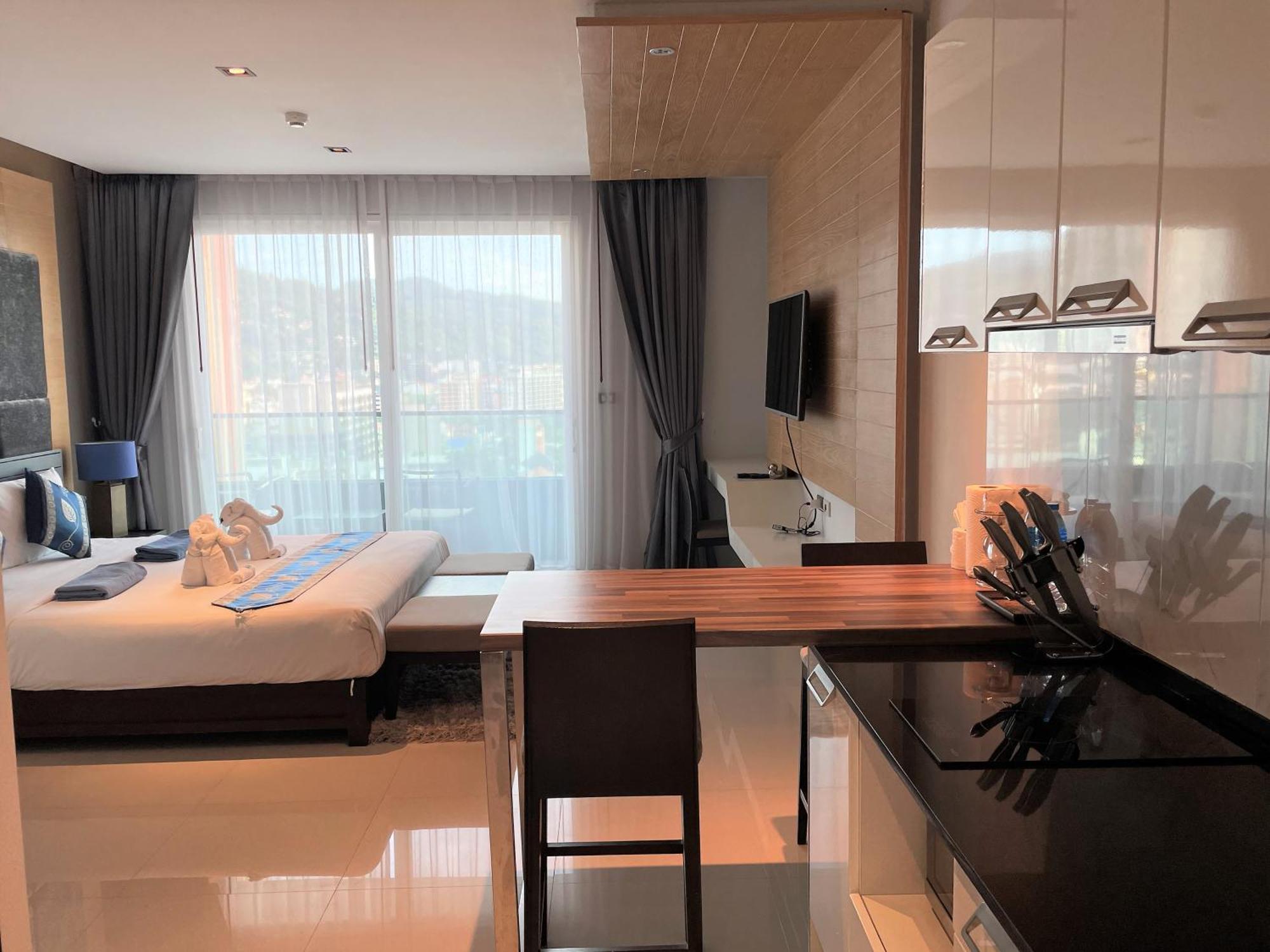 Emerald Terrace Apartments By Lofty Patong Extérieur photo