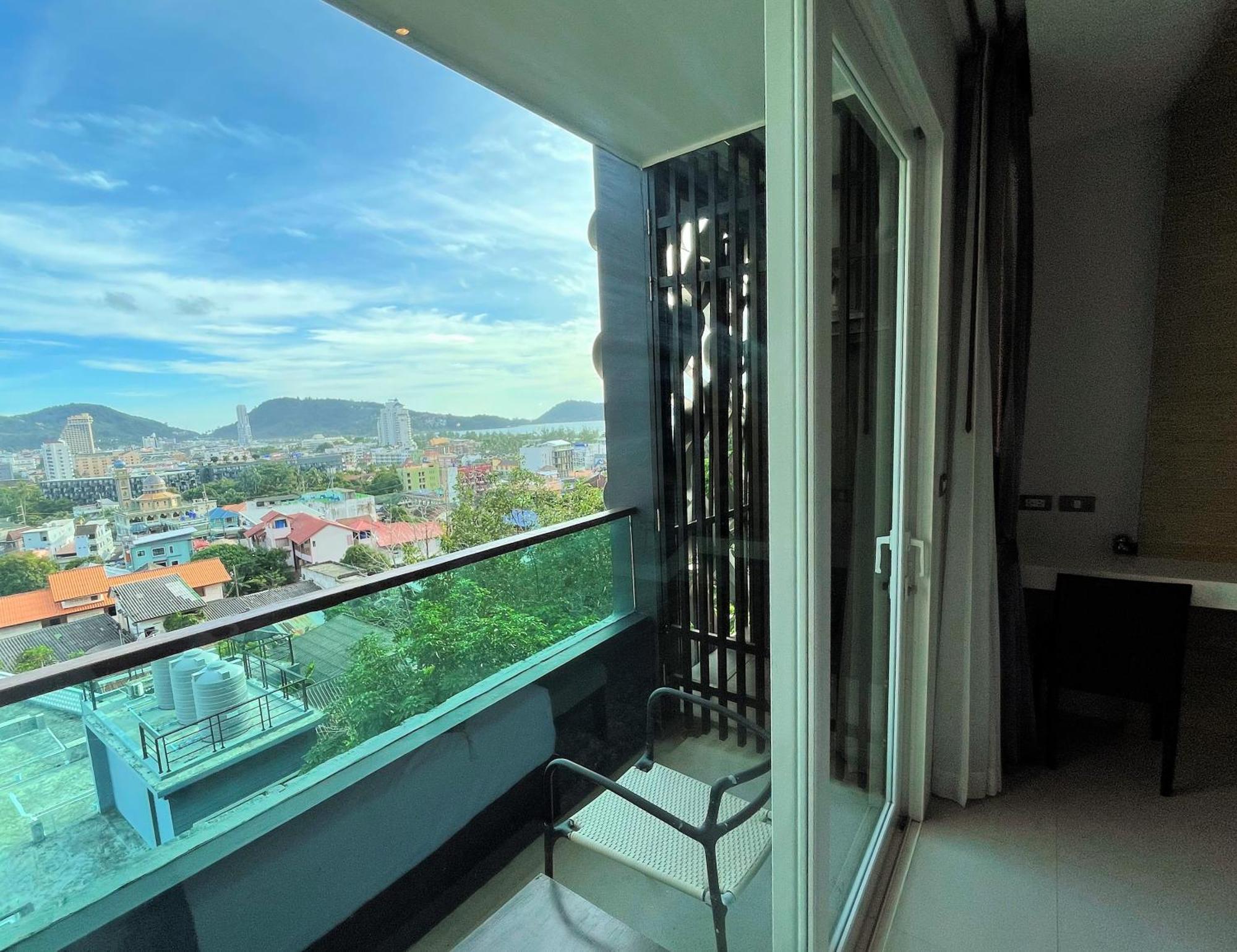 Emerald Terrace Apartments By Lofty Patong Extérieur photo